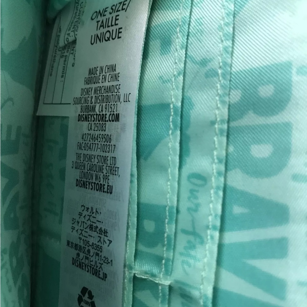 DISNEY “Oh My Disney “ BRAVE Movie Wallet DISNEY STORE Sea-foam Green - Picture 6 of 10